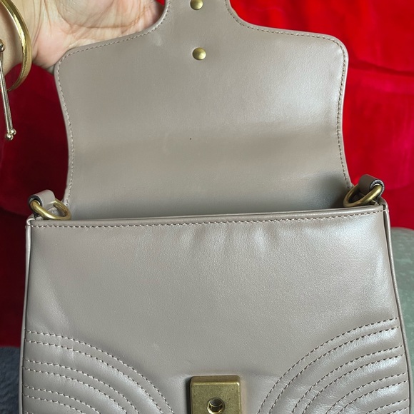 GG Marmont Mini Top Handle Bag - Picture 8 of 13